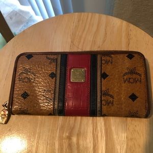 MCM Long Wallet